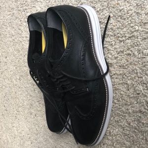 Cole Haan size 10.5 dress shoes